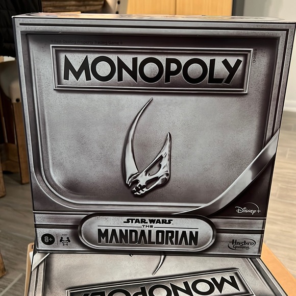 MONOPOLY: Star Wars The Mandalorian Edition